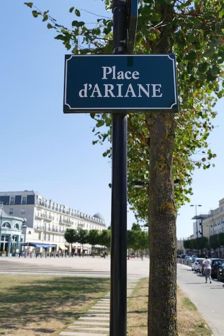 Disneyland Paris 70M² Face Parc, Place Ariane セリ エクステリア 写真